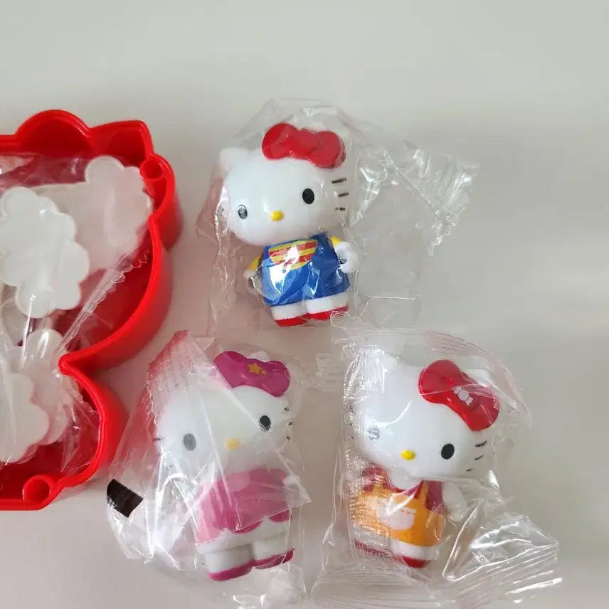 [BUNJANG] Hello Kitty Figure Bundle Set / 일괄 새상품/ 키티 피규어1+1, 선물 헬로키티 산리오