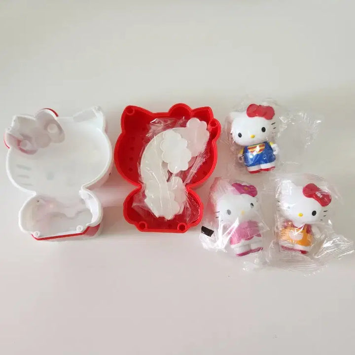 [BUNJANG] Hello Kitty Figure Bundle Set / 일괄 새상품/ 키티 피규어1+1, 선물 헬로키티 산리오