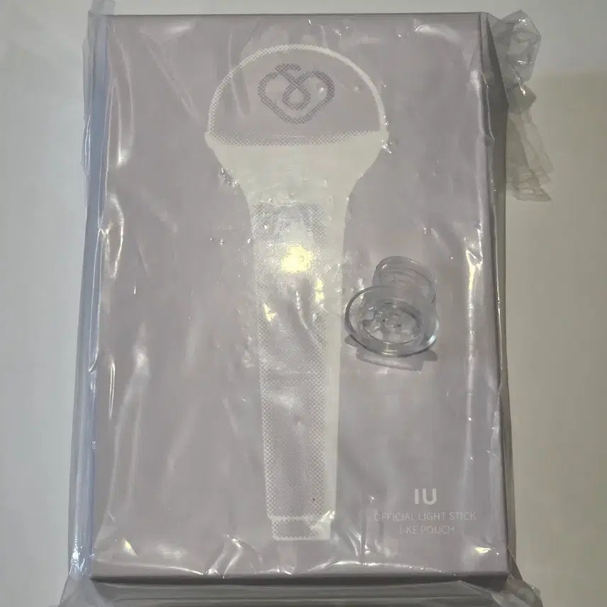 [BUNJANG] IU Lightstick Pouch &amp; Tweety Parts Set / [미개봉/안전결제] 아이유 응원봉 파우치 및 트위티 파츠 정가 이하 양도