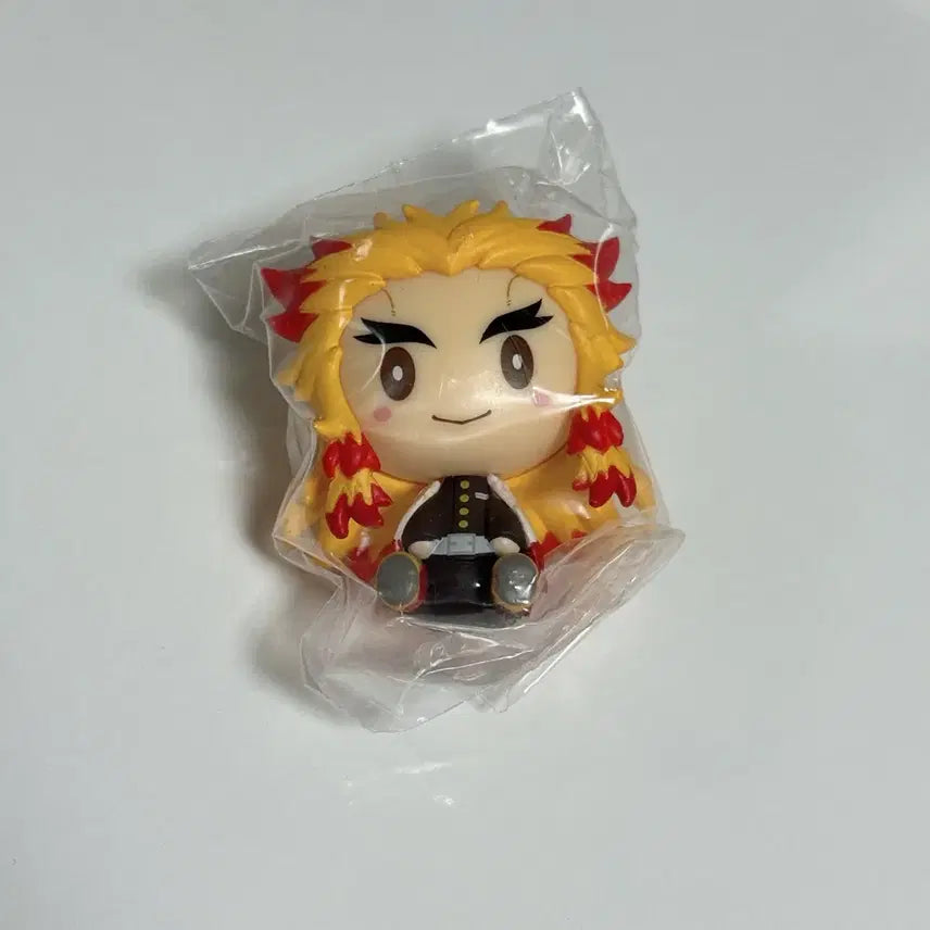 [BUNJANG] Demon Slayer Kyojuro Choconoqo Figure / 귀멸의칼날 귀칼 귀살의 뜻 쿄쥬로 초코노코 피규어
