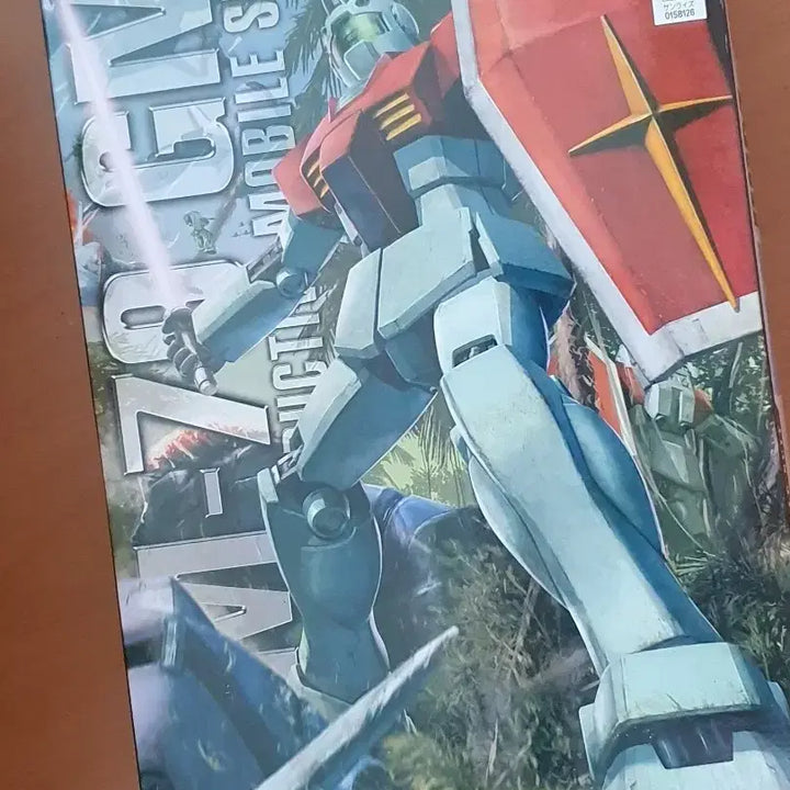 [BUNJANG] Bandai Master Grade (MG) 1/100 Scale GM Custom 2.0 Gundam Plastic Model Kit / MG 짐 2.0 건담