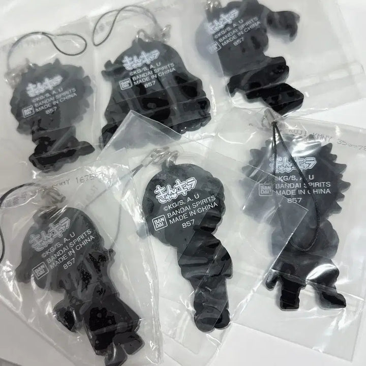 [BUNJANG] Demon Slayer: Kimetsu no Yaiba Rubber Strap Keychain Set (6 Pieces) / [6개 세트] 귀멸의칼날 귀칼 고무 스트랩 키링