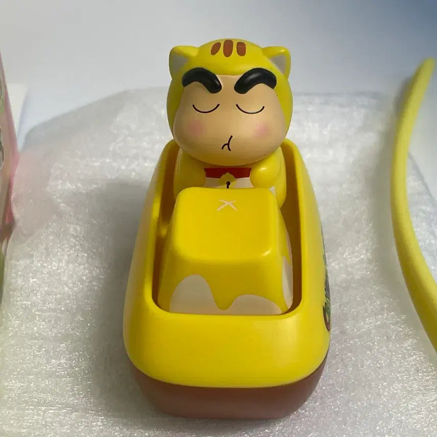 [BUNJANG] Crayon Shin-chan Cat "Clicker" Figurine Keycap / 짱구는못말려 짱구 동물 고양이 키캡 클릭커 피규어