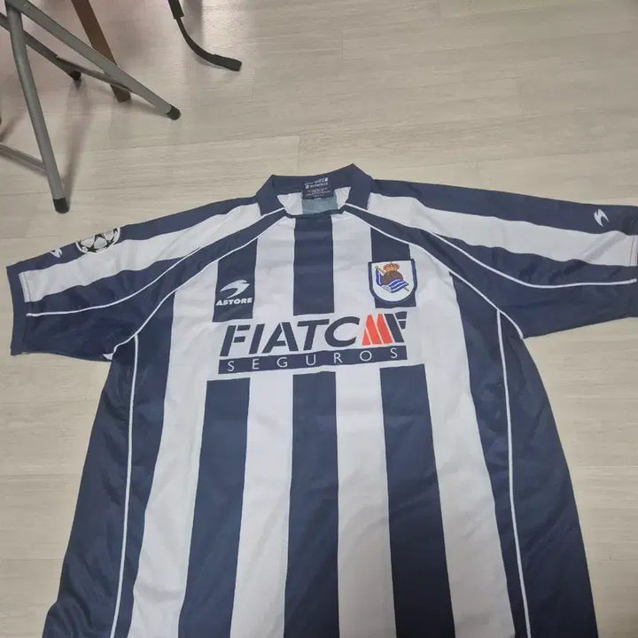 [BUNJANG] Real Sociedad 2003-2004 Home Football Shirt - Lee Chun-soo - XL / 0304 소시에다드 홈 이천수 XL