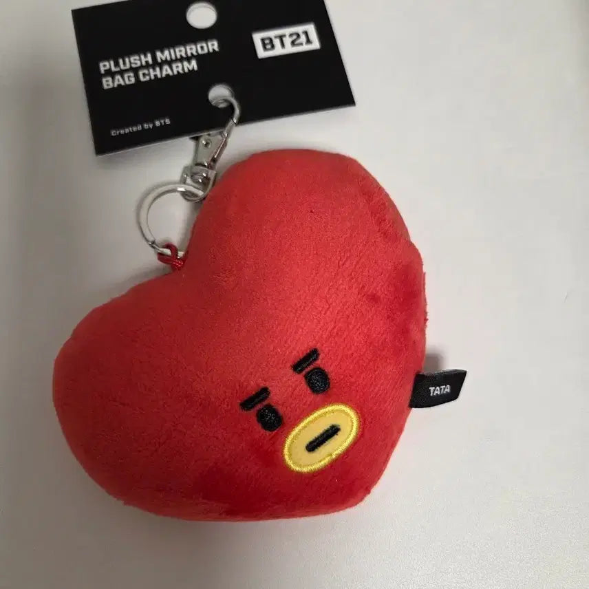 [BUNJANG] BT21 Tata Character Mirror Keychain Bag Charm / [미사용]BT21 타타 인형 거울 키링 백참 방탄 BTS 태형 TATA