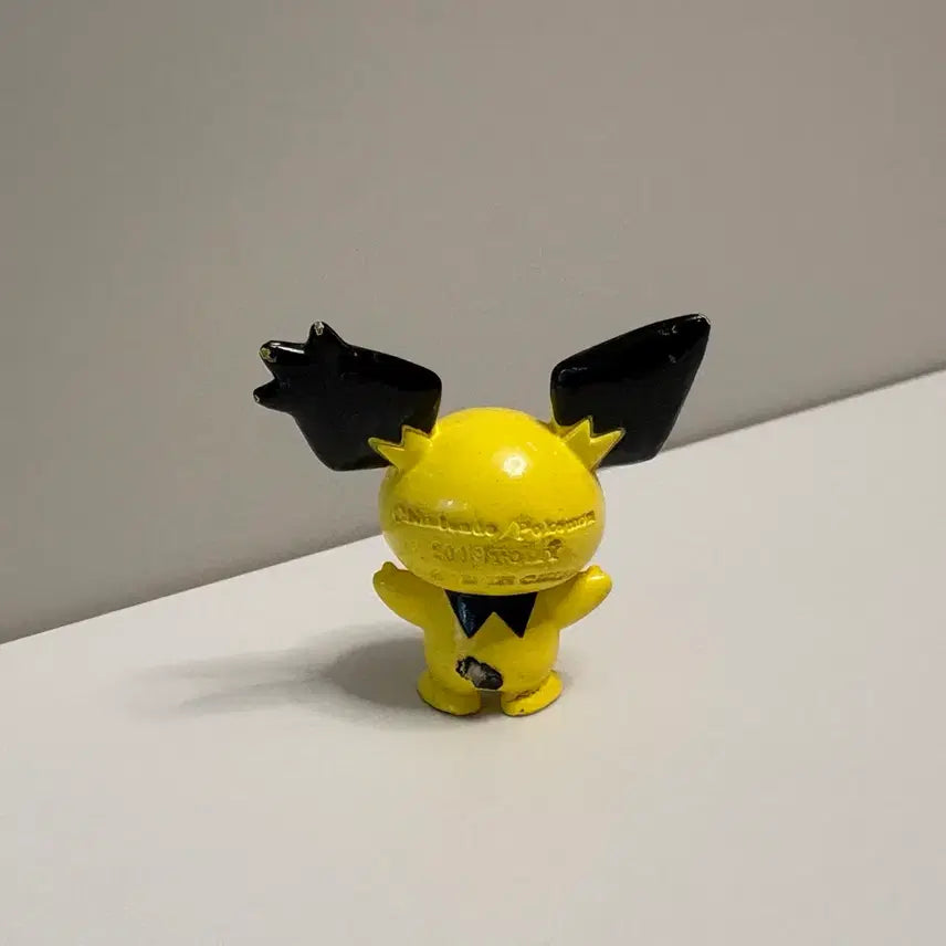 [BUNJANG] Classic 2009 Pokemon Pichu MonColle Figure / 고전 2009 포켓몬스터 포켓몬 삐쭉귀 피츄 몬코레 피규어 기자 미미