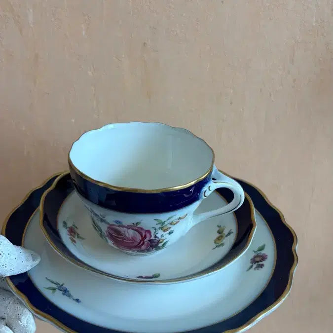 [BUNJANG] 1940s German Hutschenreuther Trio Tea Cup Set / 1940년 독일 빈티지 후첸로이터 트리오