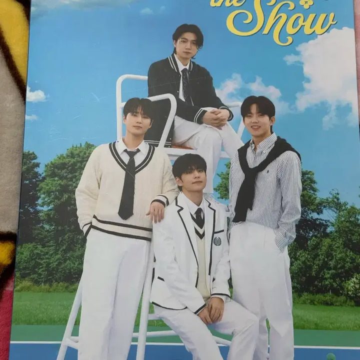 [BUNJANG] Day6 Cherry Blossom Concert Poster Book / 데이식스 벚꽃콘 포스터북