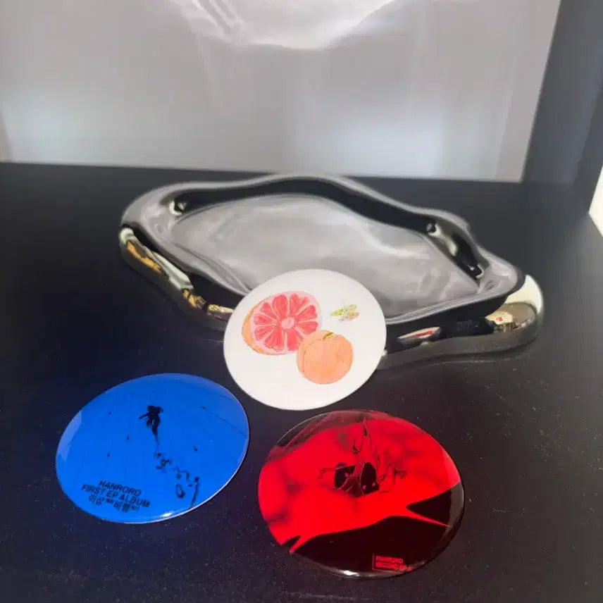 [BUNJANG] Hanroro Grapefruit Apricot Club Can Badge / 한로로 캔뱃지 자몽살구 클럽