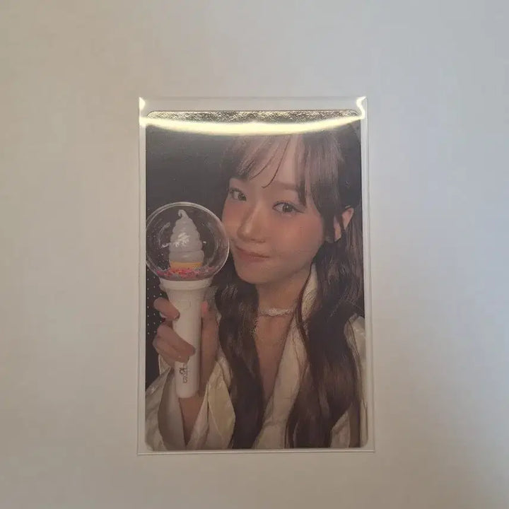 [BUNJANG] I.O.I Choi Yoojung Lightstick Photocard / 아이오아이 최유정 응원봉 포카 양도