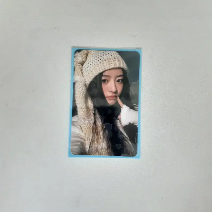 [BUNJANG] ILLIT Minju Photocard SUPER REAL ME / 아일릿 민주 포카 SUPER REAL ME