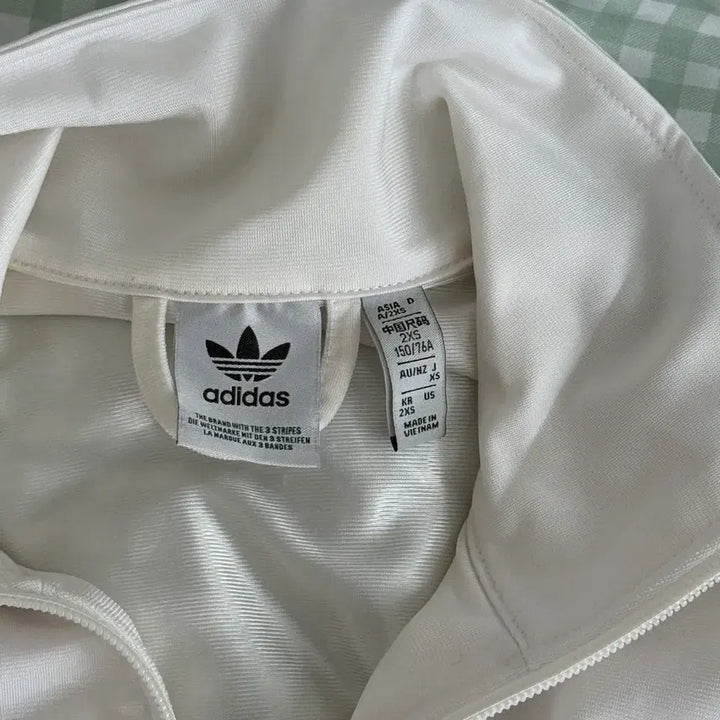 [SOLD OUT] 아디다스 파이어버드 흰검 져지