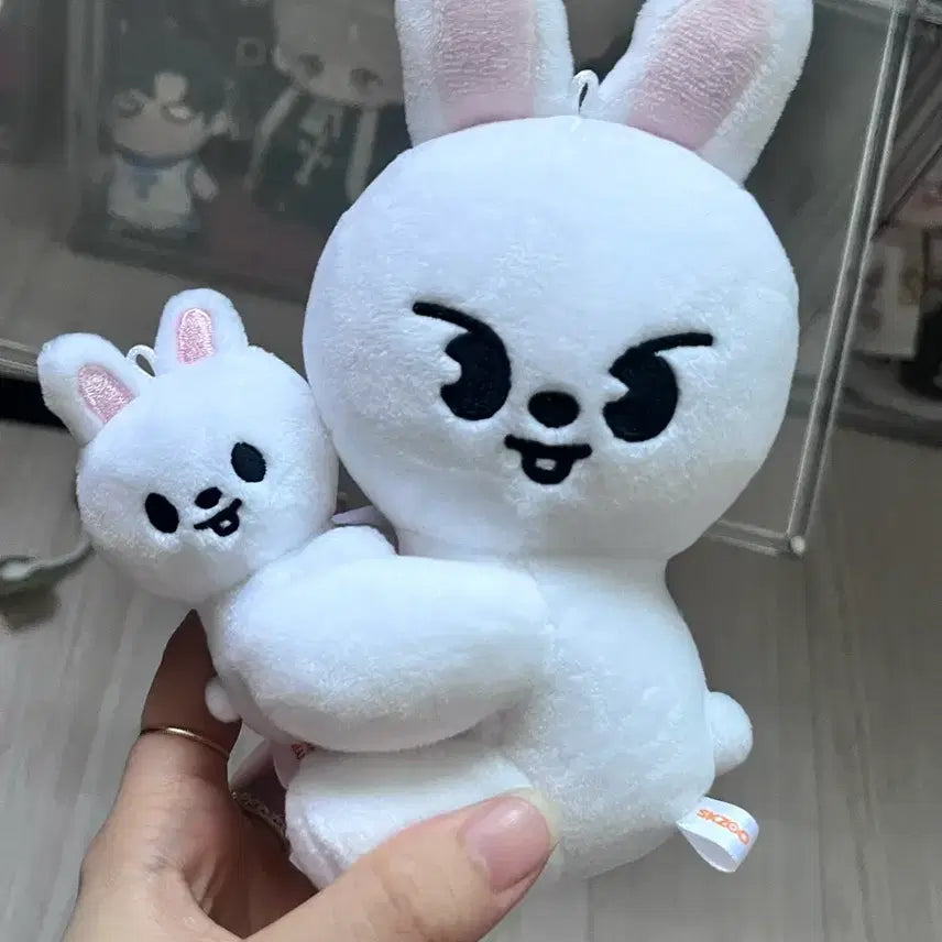 [BUNJANG] Ribbit Magnet Plush Skzoo Doll / 리빗 마그넷 플러시 스키주 인형