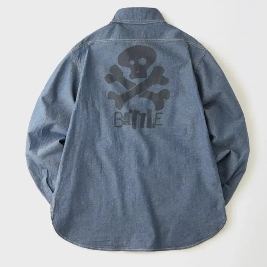 [BUNJANG] Outstanding x Looney Tunes USN Chambray Shirt M / 아웃스탠딩x루니툰 USN샴브레이 셔츠 M
