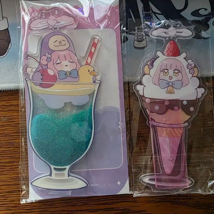 [BUNJANG] Blue Archive Yang Mika Acrylic Stand Bundle / 블루아카이브 양미카 아크릴 일괄 팜니다