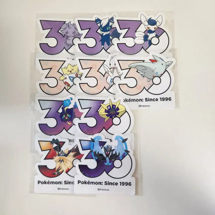 [BUNJANG] Pokemon 30th Anniversary Stickers - Assorted Characters (65 Types) / 포켓몬 30주년 스티커 피카츄 피츄 팬텀 마휘핑 외 34종