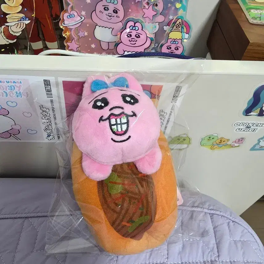 [BUNJANG] Oppanchew Yakisobapan Plush Keychain / 오빤쮸 빤쮸토끼 야끼소바빵 인형키링