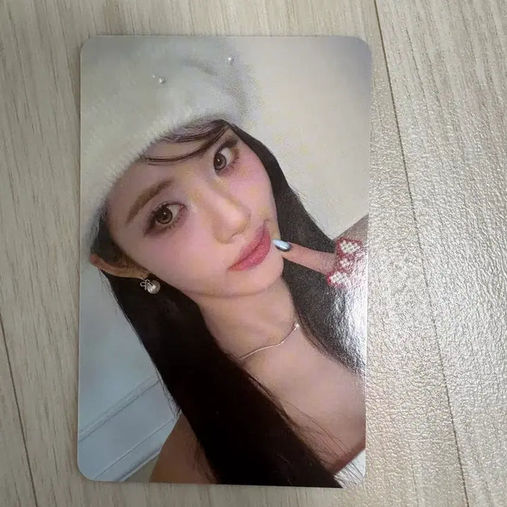 [BUNJANG] fromis_9 JIWON White Drawing Photocard / 프로니스나인 하얀그리움 박지원 포카 팔아요