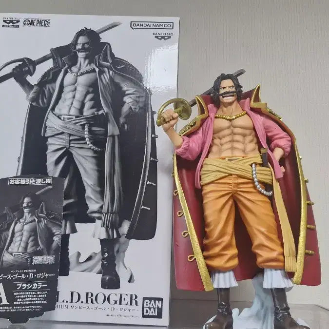 [BUNJANG] One Piece Banpresto Lottery Premium Gold Roger Figure Prize A / 원피스 반프레쿠지 프리미엄 골드로저 A상 브러쉬 피규어 판매합니다