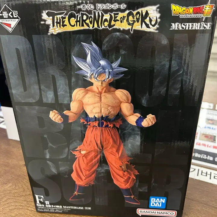 [BUNJANG] Dragon Ball The                         Chronicle of Goku Ichiban Kuji F Prize Mastered Ultra Instinct Goku Figure (Sealed) / (미개봉) 드래곤볼 더 크로니클 오브 고쿠 제일복권 F상 무의식의 극의
