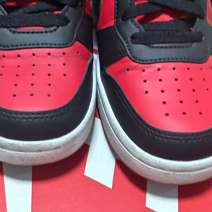 [BUNJANG] Nike Court Borough Low Recraft Red Shoes / 나이키 코트 버로우 로우 리크래프트 레드 신발 230-35
