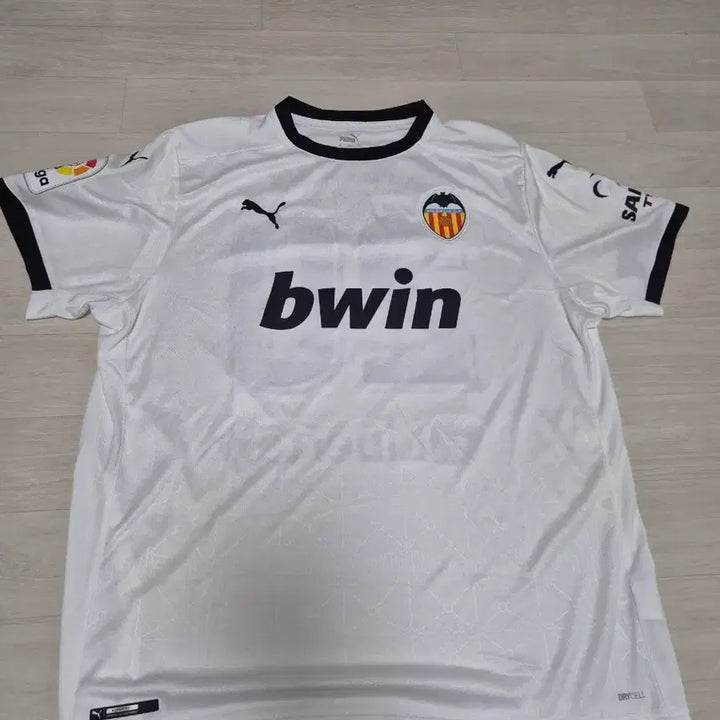 [BUNJANG] Puma Valencia 20-21 Home Replica Jersey Lee Kang-in 2XL / 20-21 푸마 발렌시아 홈 이강인 2XL