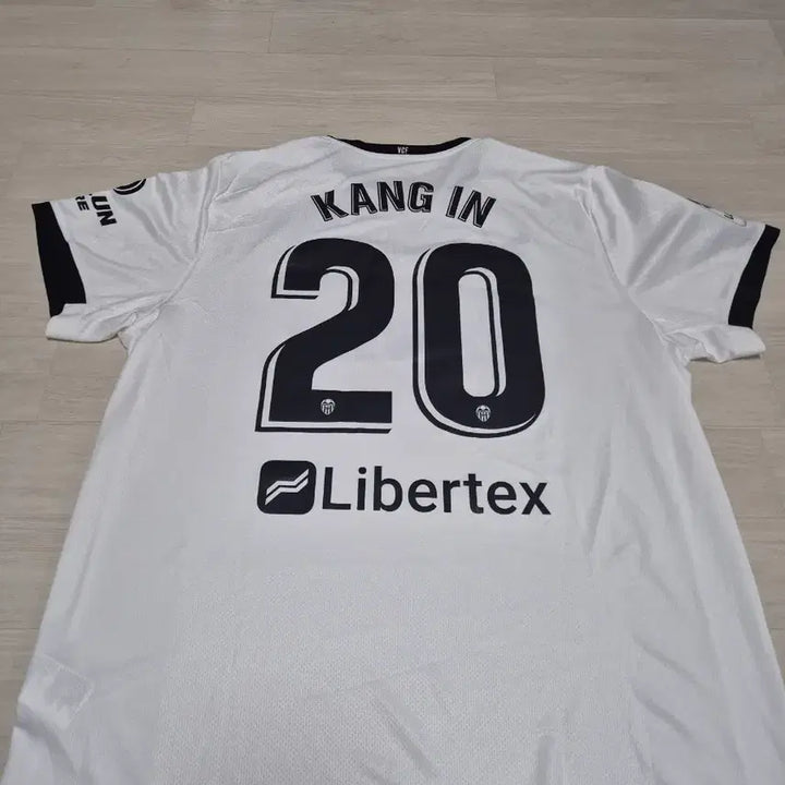[BUNJANG] Puma Valencia 20-21 Home Replica Jersey Lee Kang-in 2XL / 20-21 푸마 발렌시아 홈 이강인 2XL