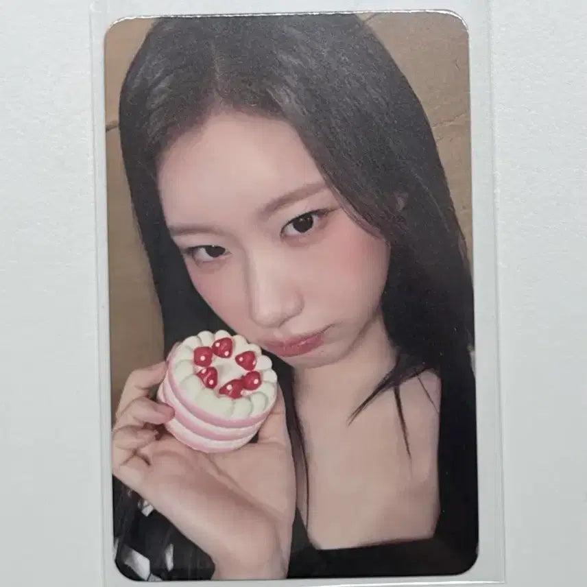 [BUNJANG] ITZY Chaeryeong Birthday Photocard / ITZY 있지 채령 Chaeryeong 생일 포카 양도
