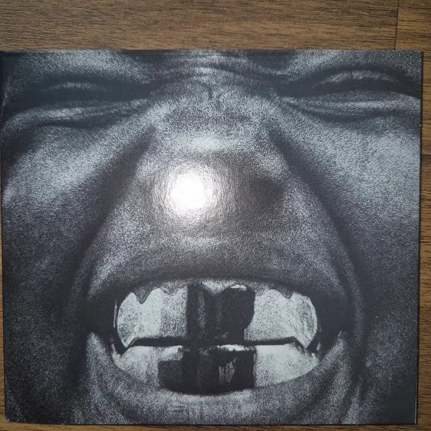 [BUNJANG] Kanye West Bully CD Unsealed / 칸예 bully cd 개봉