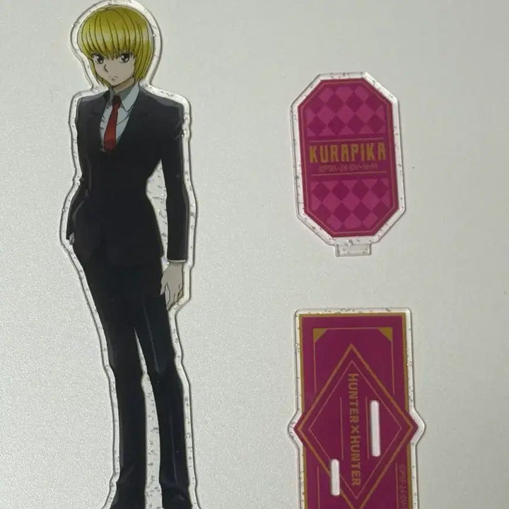 [BUNJANG] Hunter x Hunter Kurapika Suit Acrylic Stand / 크라피카 정장 아크릴