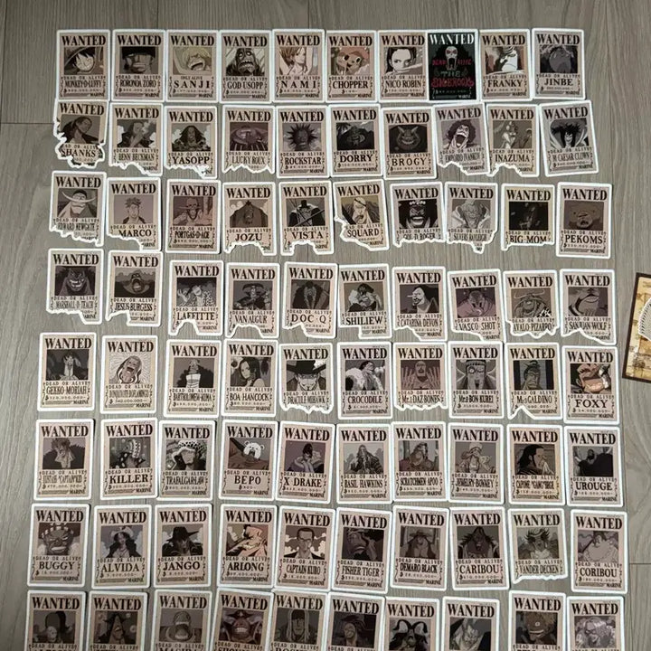 [BUNJANG] One Piece Wanted Poster Stickers - 80 Sheets / 원피스 현상금 수배서 스티커 80장