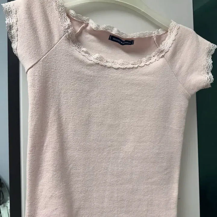 [SOLD OUT] 브랜드멜빌 핑크 티셔츠