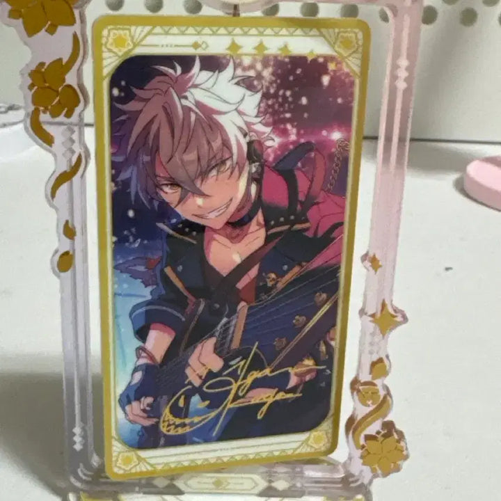 [BUNJANG] Oogami Koga Rotating Acrylic Stand / 오오가미 코가 회전 아크릴
