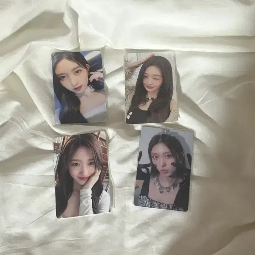 [BUNJANG] IVE (Gaeul, Wonyoung, Leeseo) Photocards Bundle Set / 급처)아이브ive 가을원영이서 포카 판매 일괄 우대
