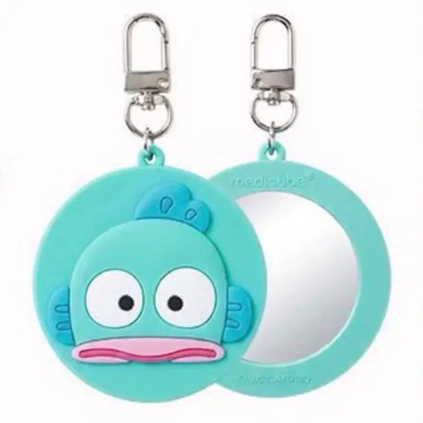 [BUNJANG] Medi-Cube Hangyodong PDRN Ampoule Limited Edition Mirror Keyring / [한정판, 미개봉, 정품] 한교동 굿즈 메디큐브 한교동 거울키링 미개봉!
