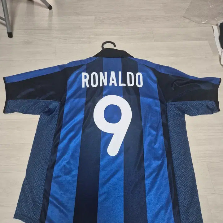 [BUNJANG] Inter Milan 2001-2002 Ronaldo Jersey XL / 01-02 인터밀란 뱀피 호나우두 XL