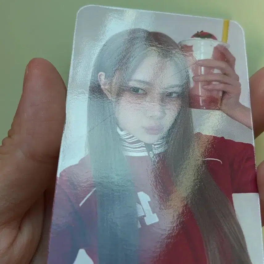 [BUNJANG] Haute Toujours JooE Mega Coffee Event Photocard / 하츠투하츠 주은 메가커피 이벤트 포카