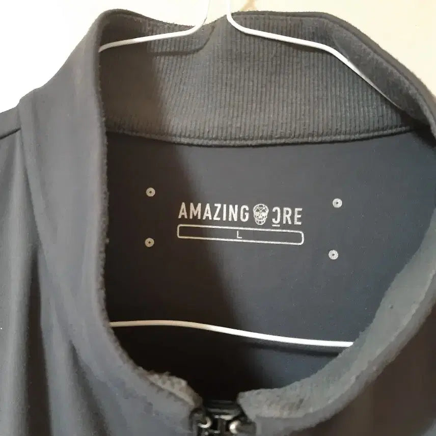 [BUNJANG] Amazingcree Golf Zip-up Jacket / 어메이징크리 집업