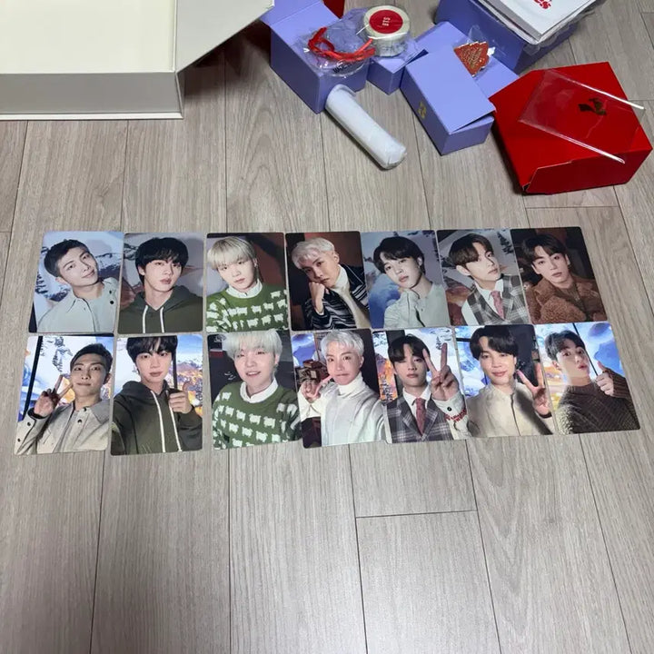 [BUNJANG] BTS Little Wish Holiday Special Box Photocard Full Set / 방탄 bts 리틀 위시 홀리데이 스페셜 박스 포카 풀셋