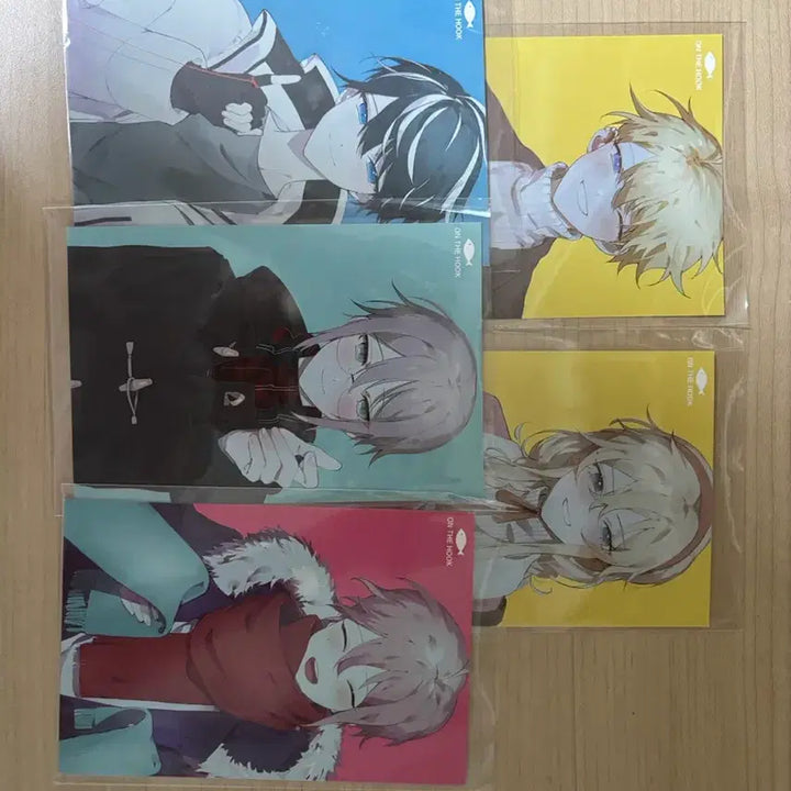 [BUNJANG] On The Hook Park Chun Nam Student ID, Postcard Set / 온더훅 굿즈 판매합니다