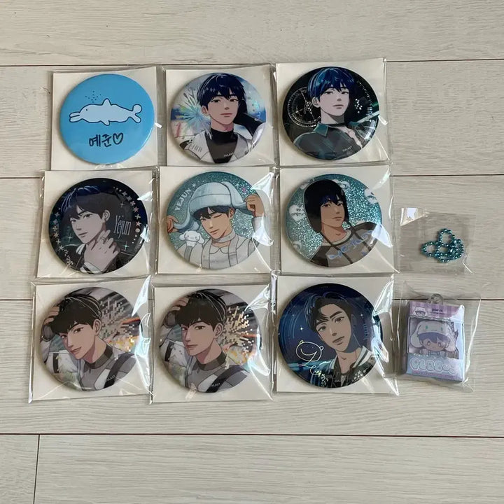 [BUNJANG] PLAVE Yejun Miniatuur Can Badge &amp; Keyring Bundle Set / 플레이브 plave 예준 캔뱃지 미니어쳐 키링 일괄 양도 합니다