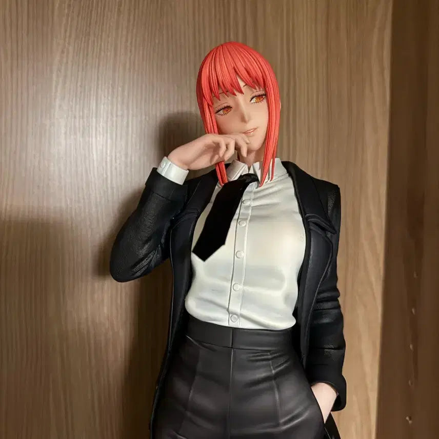 [BUNJANG] Chainsaw Man Makima 1/4 Scale Resin Statue by Hera / 체인소맨 hera 마키마 1/4사이즈 레진피규어 양품