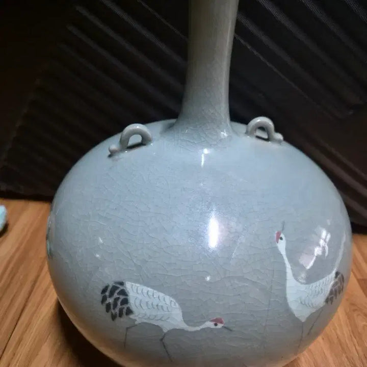 [BUNJANG] Millennial Commemorative Celadon Vase / 밀레니얼 기념 청자