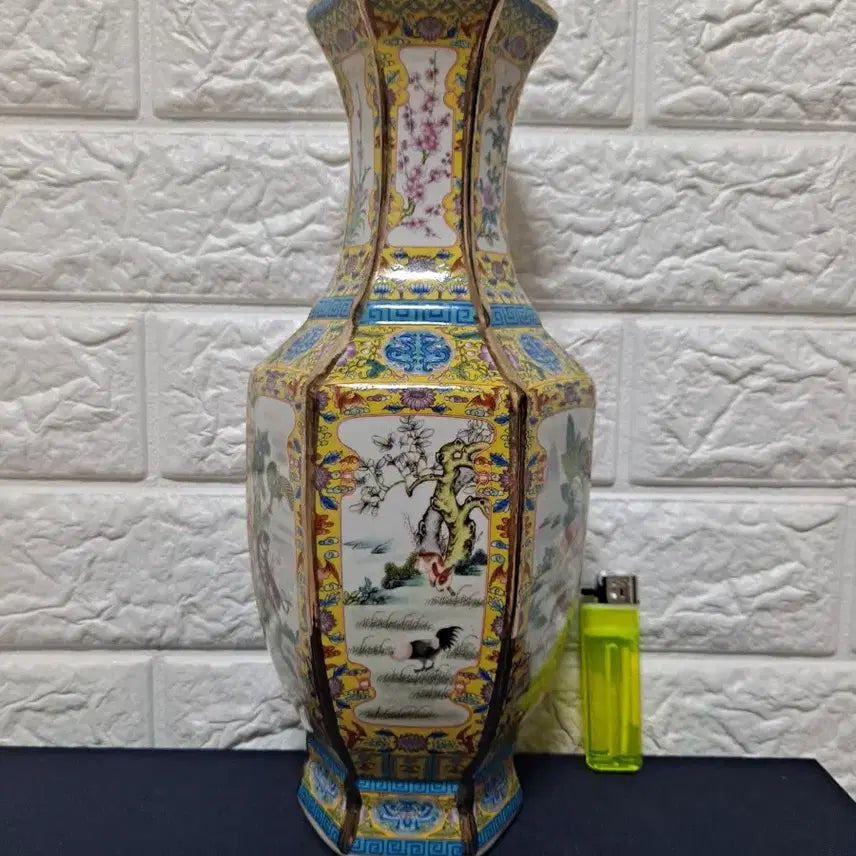 [BUNJANG] Qianlong Emperor 12 Zodiac Animals Celadon Vase / 건융어제 12간지동물 그림 오채법랑화병