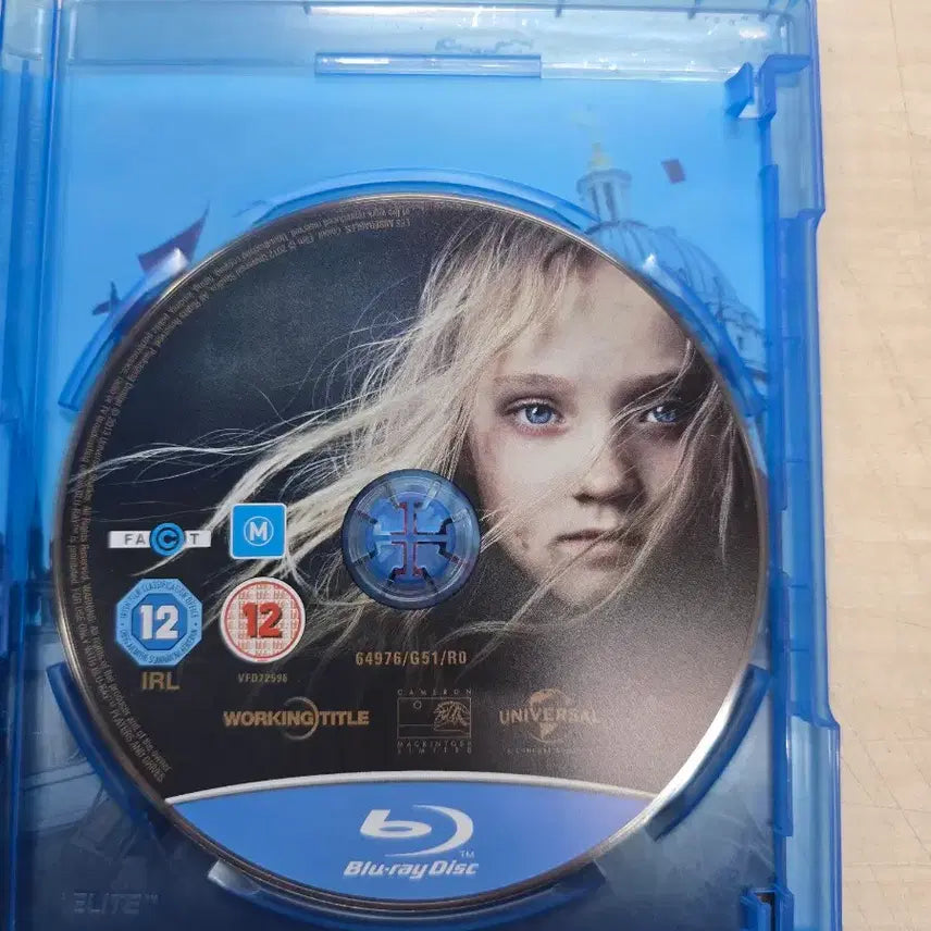 [BUNJANG] Les Misérables DVD (2012) / [BD](블루레이) 드라마외국영화 "레미제라블" 판매합니다.