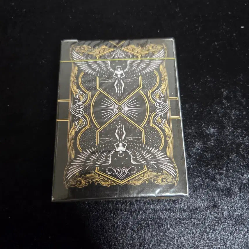 [BUNJANG] Legacy Black Edition Playing Cards / 마술 플레잉 카드 레거시 블랙 에디션 미개봉