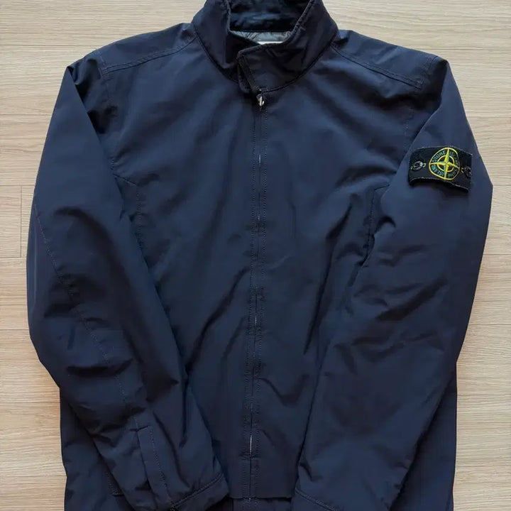 [BUNJANG] Stone Island Primaloft Windbreaker Jacket - Size M (100) / 정품)스톤아일랜드 프리마로프트 바람막이 m(100)