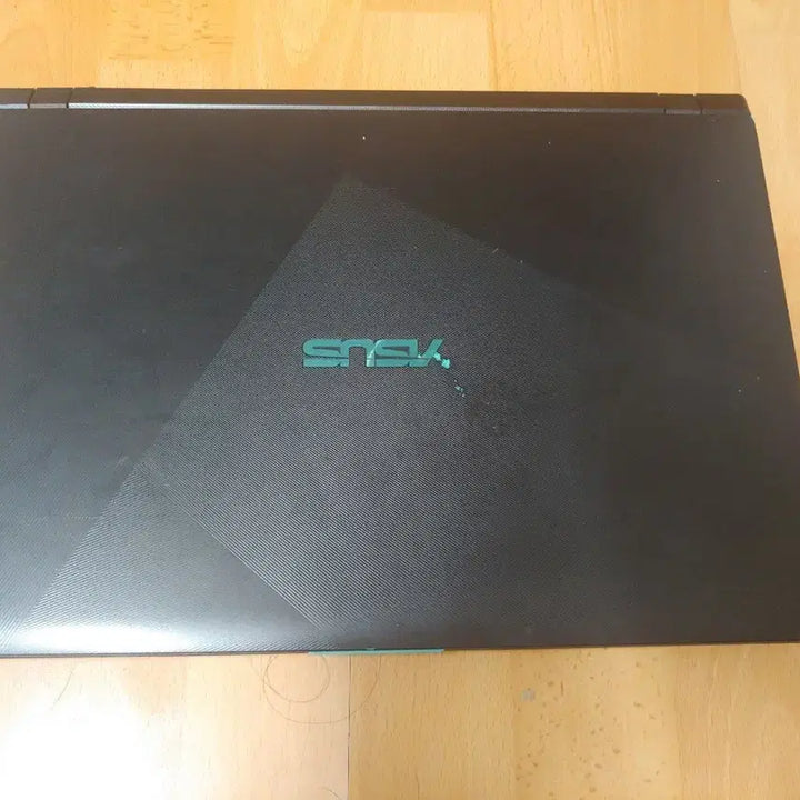 [BUNJANG] ASUS X560UD Gaming Laptop (For Parts) / 아수스 x560ud 게이밍 노트북 부품용 판매