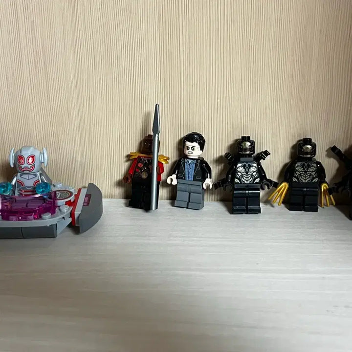[BUNJANG] LEGO Marvel Minifigure 6-Piece Set + LEGO One Piece 75636 Hut Bulk / 일괄)레고 마블 미니피규어 6종+레고 원피스75636 오두막 벌크