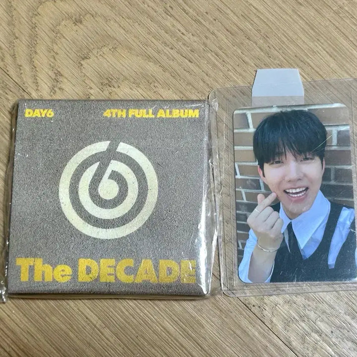 [BUNJANG] Day6 Dowoon DECAde Withmu POB Photocard / 데이식스 도운 데케이드 네모반/위드뮤 미공포 포카